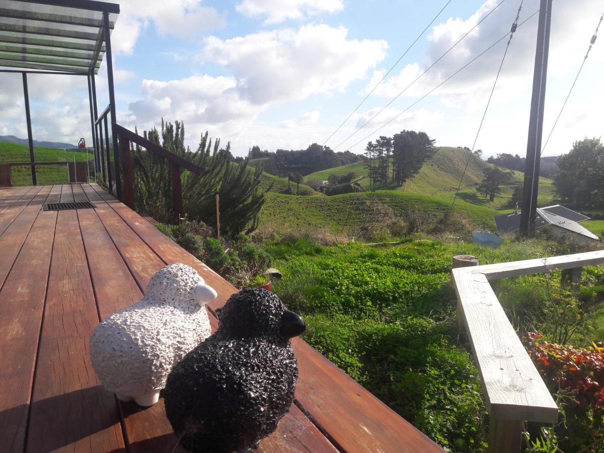 Cosy Country Cottage On A Sunny Hill New Plymouth Ngoại thất bức ảnh